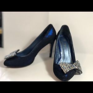 Blue rhinestone bow pumps